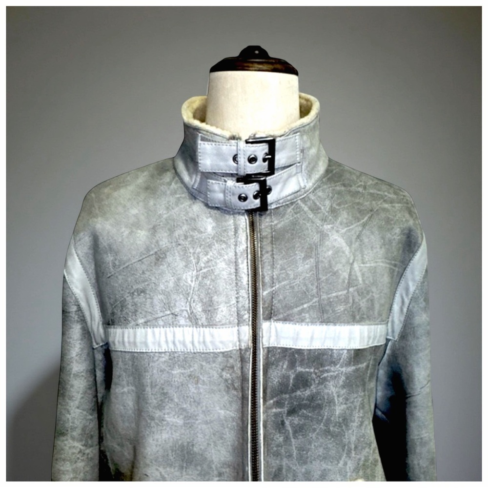 Versace Jeans Couture Distressed Shearling Jacket – Gray | Vintage Luxury - Picture 6 of 16